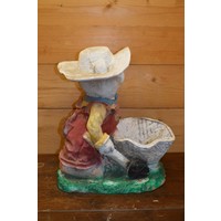 thumb-Vintage tuinman beer met kruiwagen plantenbak-4