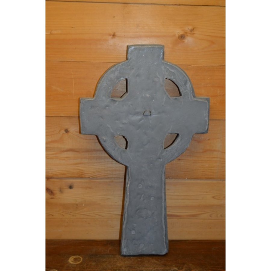 Keltisch kruis groot betonnen tuinbeeld-3