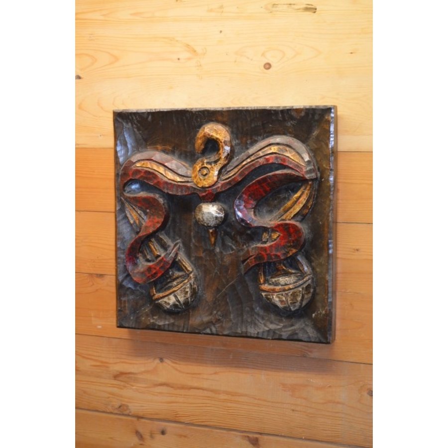 Houten wandbord met houtsnijwerk Weegschaal-3