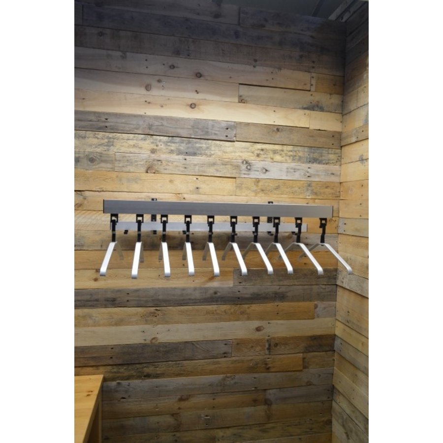 Aluminium wandkapstok industrieel met kleerhangers-4