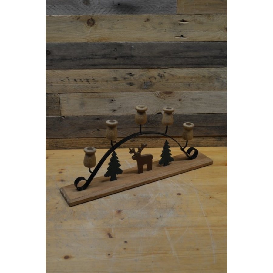 Decoratieve kandelaar van metaal en hout met figuurtjes en vijf houders-1