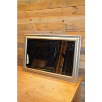 thumb-Brede facet spiegel met zilveren lijst en rode accenten-2