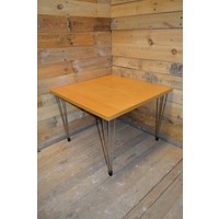 thumb-Vierkante Fritz Hansen Span-poottafel in beuken fineer door Arne Jacobsen-3