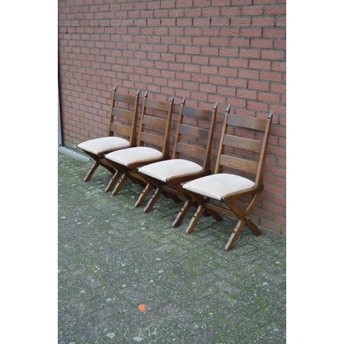 Eiken stoelen 4 stuks 