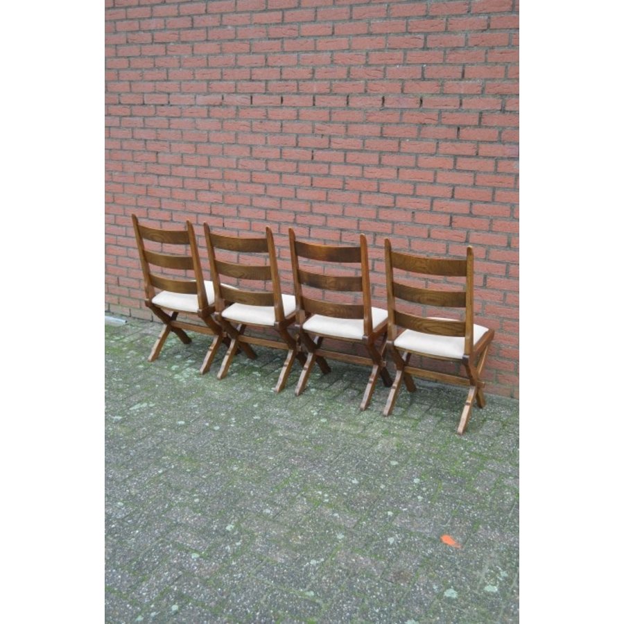 Eiken stoelen met crème zitting set van 4-3