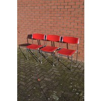 thumb-3 stoelen stapelbaar metalen frame  met rode bekleding-2