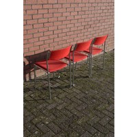 thumb-3 stoelen stapelbaar metalen frame  met rode bekleding-3