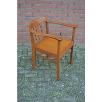 thumb-Donker eiken armstoel-2