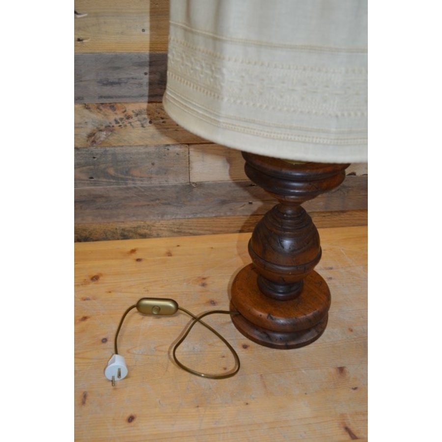 Houten schemerlamp met stoffen kap-4
