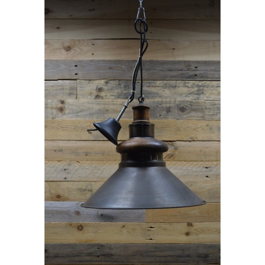 Industriële hanglamp van hout en metaal-1