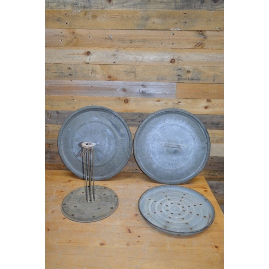 Vintage zinken pannenonderdelen decoratie-1