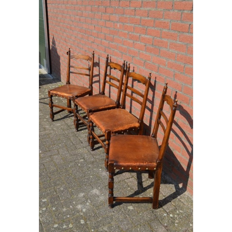 Set van 4 antieke knopstoelen met leren zitting-2