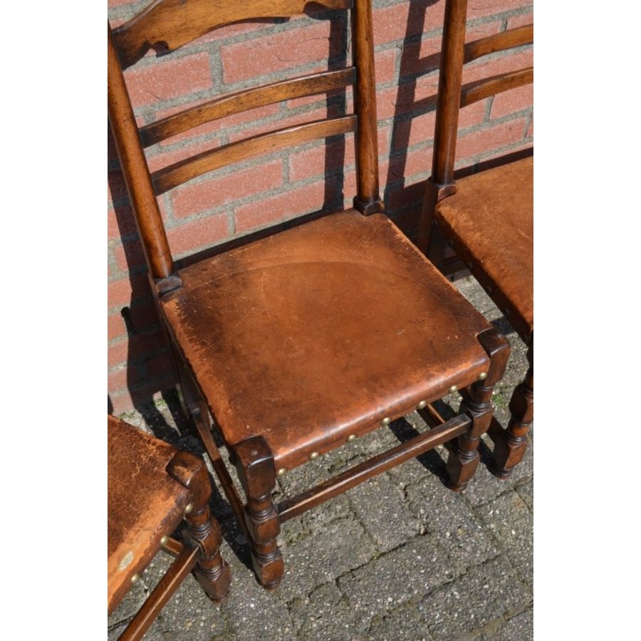 Set van 4 antieke knopstoelen met leren zitting-4