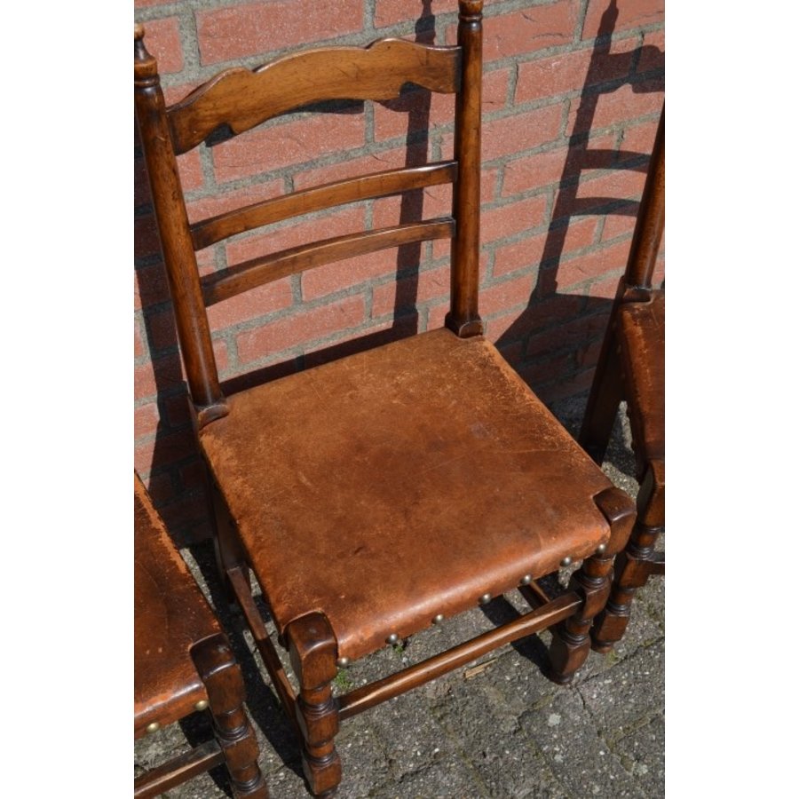 Set van 4 antieke knopstoelen met leren zitting-5