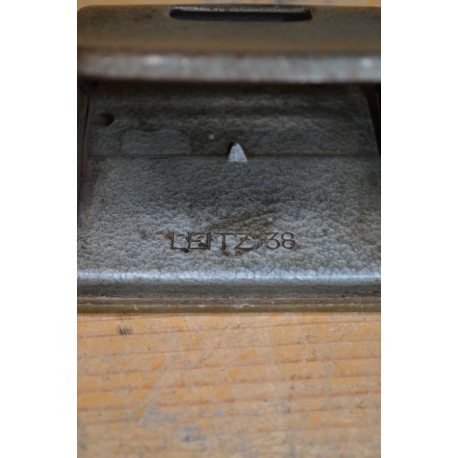Vintage Leitz 38 perforator-2