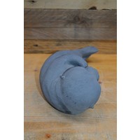 thumb-Schattige betonnen zeehond – liggend beeld voor vijverrand of tuin-4