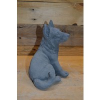 thumb-Trouw beeld van een zittende herdershond – betonnen tuinbeeld of aandenken-2