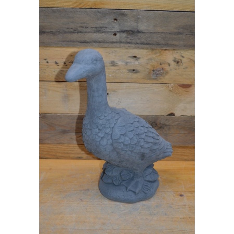Betonnen gans – klein vogelbeeld voor tuin en interieur-1