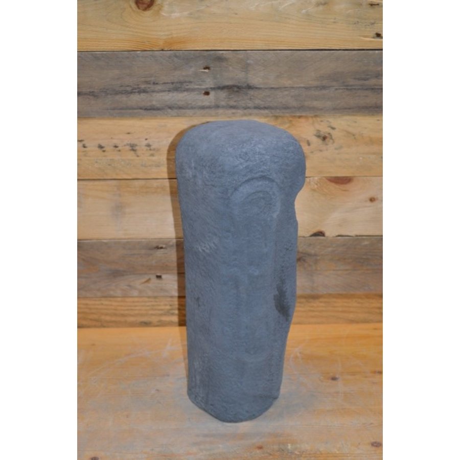 Abstract Paaseiland beeld van een man – betonnen buste voor binnen en buiten-5