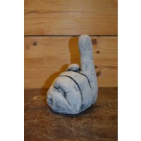 thumb-Betonnen beeld van een opgestoken middelvinger – ludiek cadeau of tuindecoratie-3