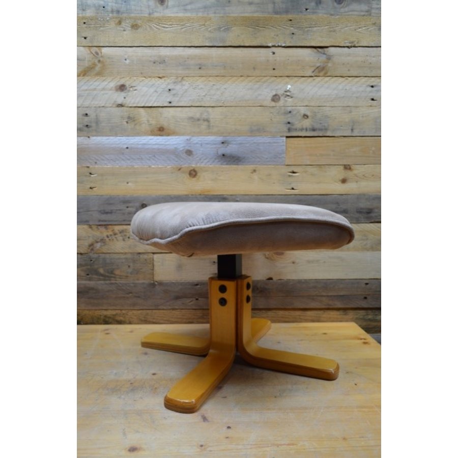 Grijze hocker met houten onderstel-3