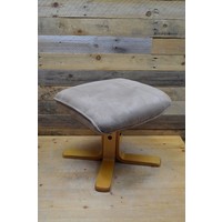 thumb-Grijze hocker met houten onderstel-4