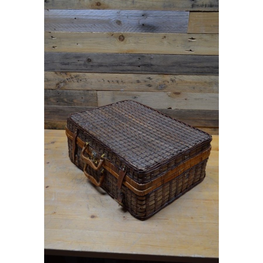 Gevlochten picknickmand met inhoud – Picknickkoffer met handvaten-4
