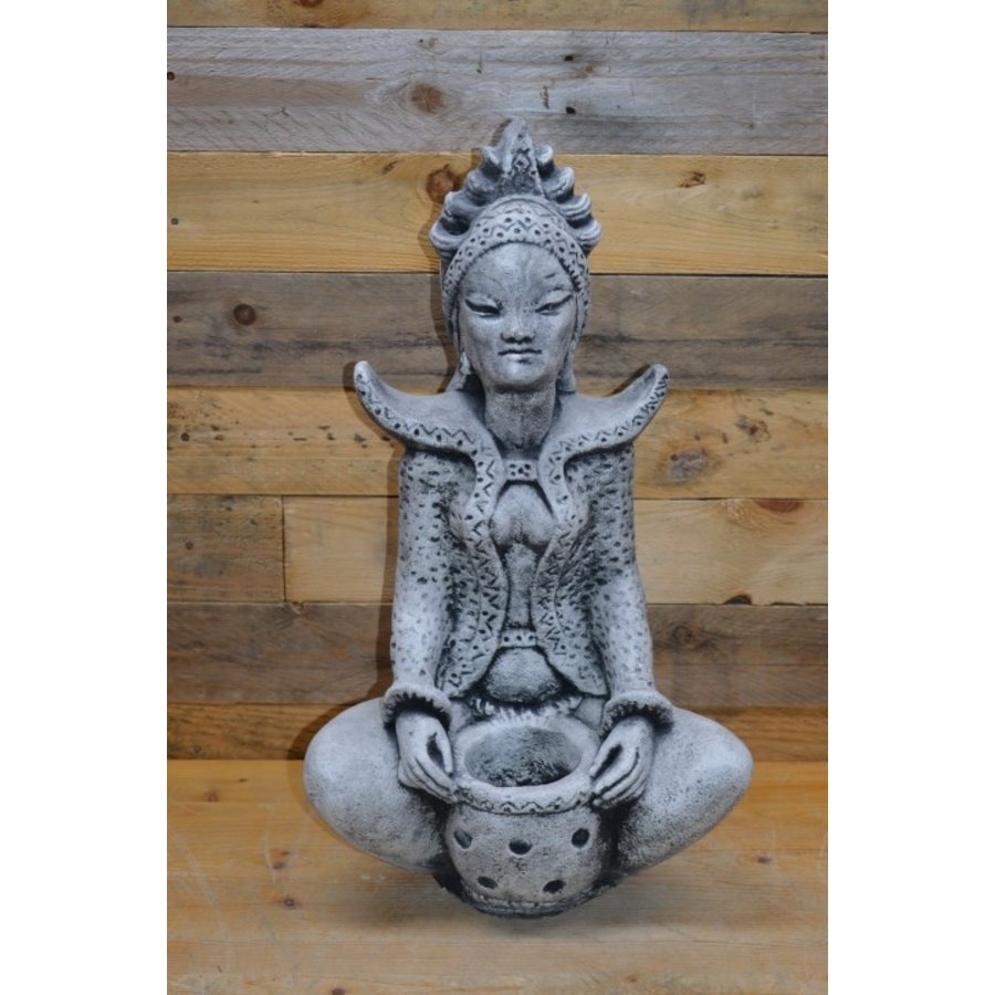 Betonnen Shiva Boeddha in kleermakerszit met pot – tuinbeeld voor sfeer en decoratie-1