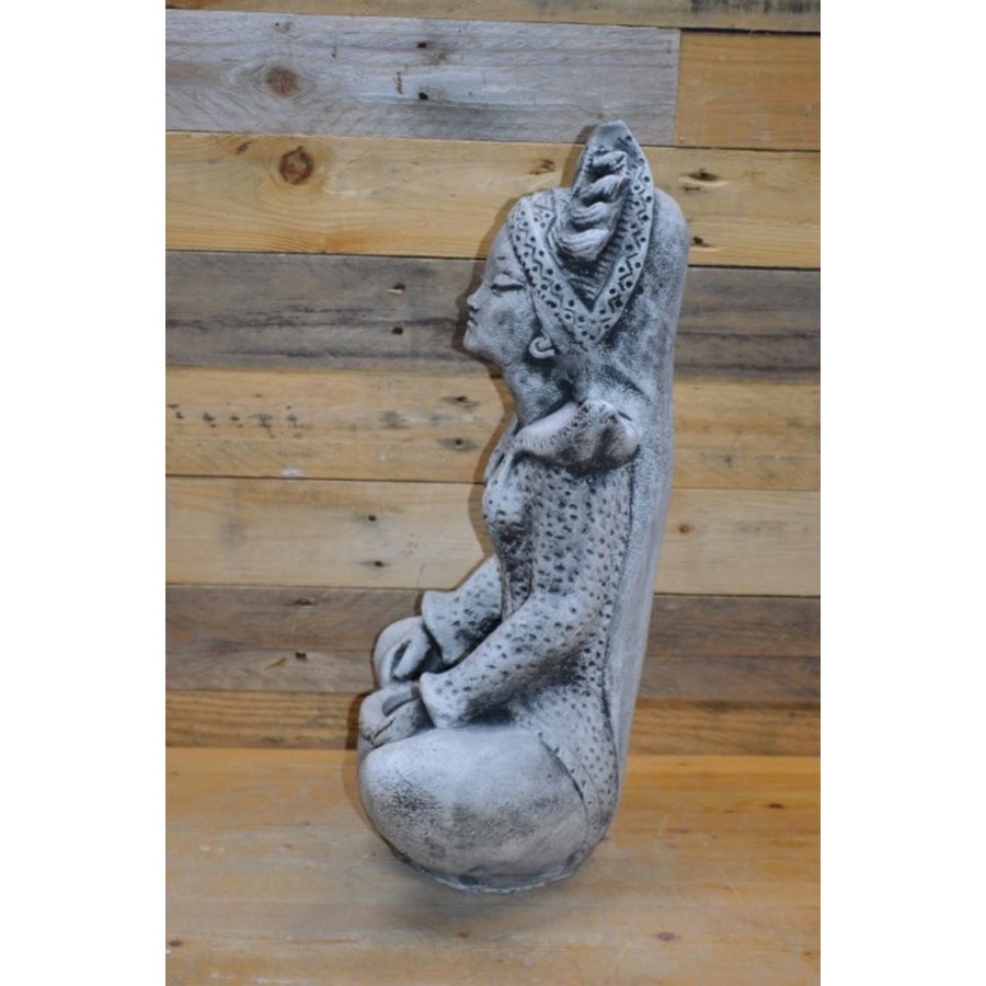 Betonnen Shiva Boeddha in kleermakerszit met pot – tuinbeeld voor sfeer en decoratie-4