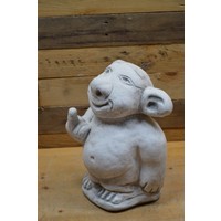 thumb-Grote betonnen trol die middelvinger opsteekt – grappig tuinbeeld-3