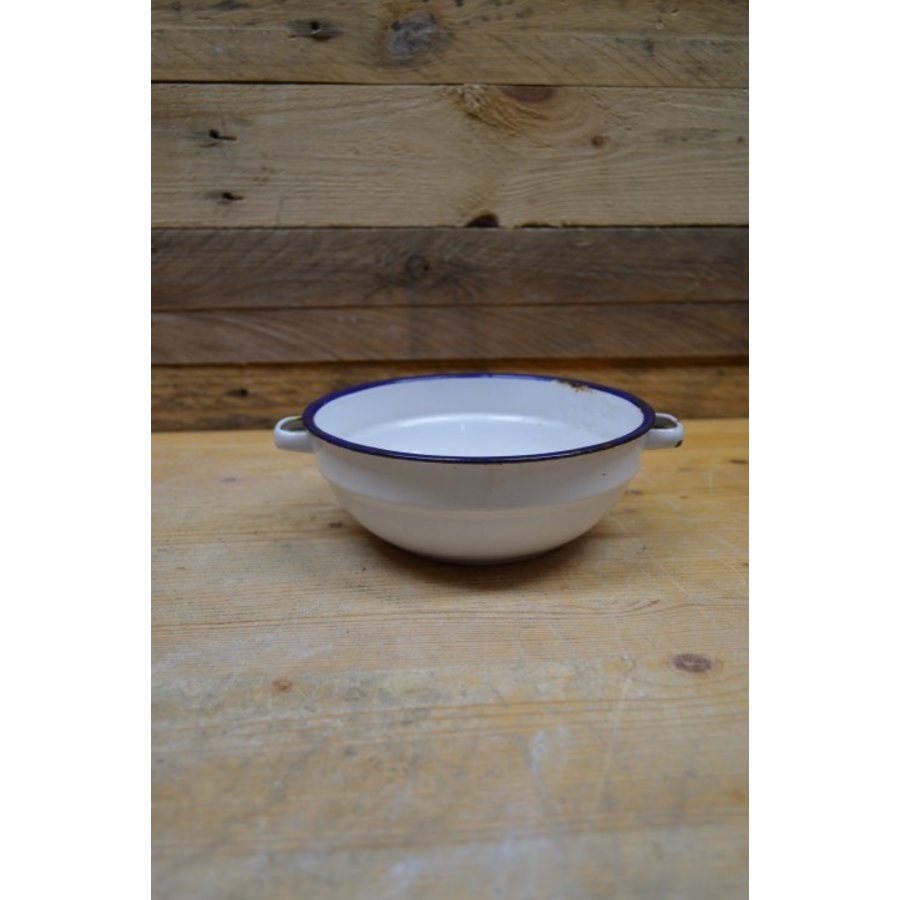 Wit emaille schaaltje met blauwe rand-1