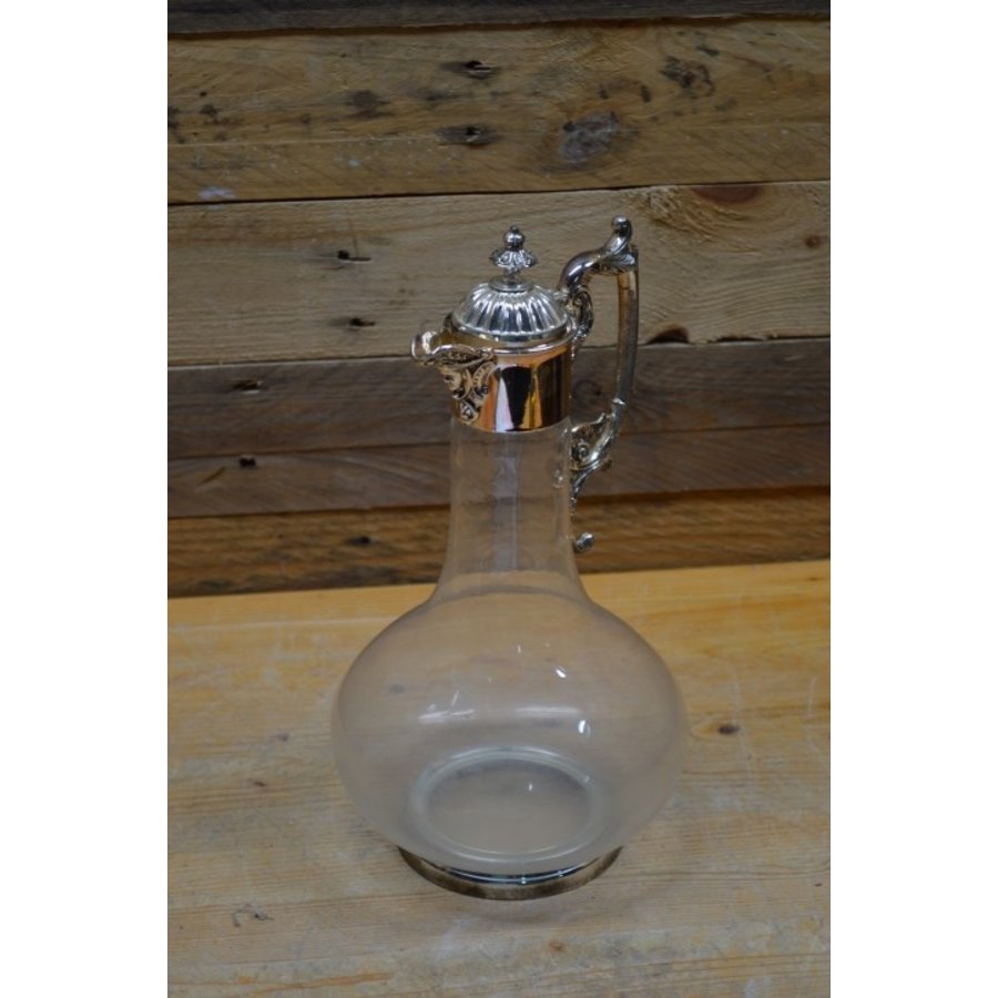 Glazen schenkkan met metaal-6