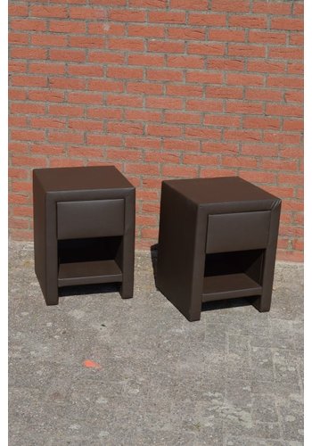 Nachtkastje met leer bekleed 2x 