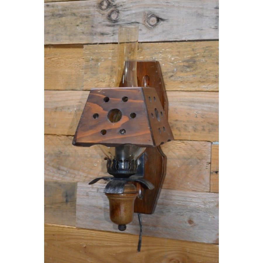 Retro eikenhouten wandlamp-4