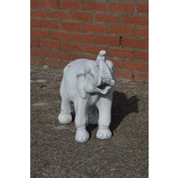 thumb-Betonnen olifant met slurf omhoog – stoer tuinbeeld van beton-3