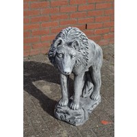 thumb-Grote betonnen wolf – indrukwekkend tuinbeeld met veel detail-1