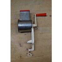 thumb-Rasp met tafelbevestiging-1