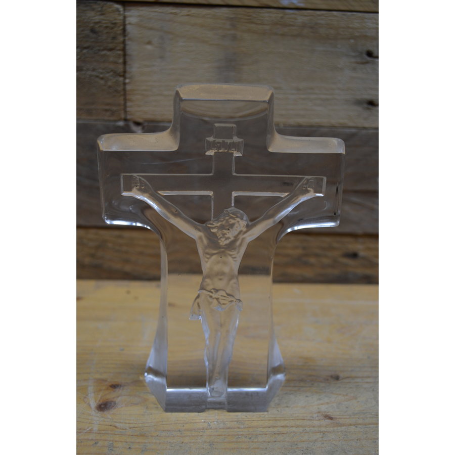 Glazen kruisbeeld met Jezus – decoratief staand beeld voor herdenking of interieur-4