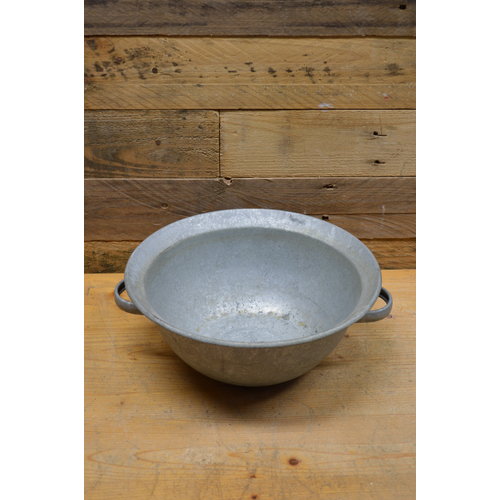 Schaal verzinkt metaal 