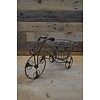 LoodsVol, Tweedehands Metalen decoratieve driewielerfiets met mand