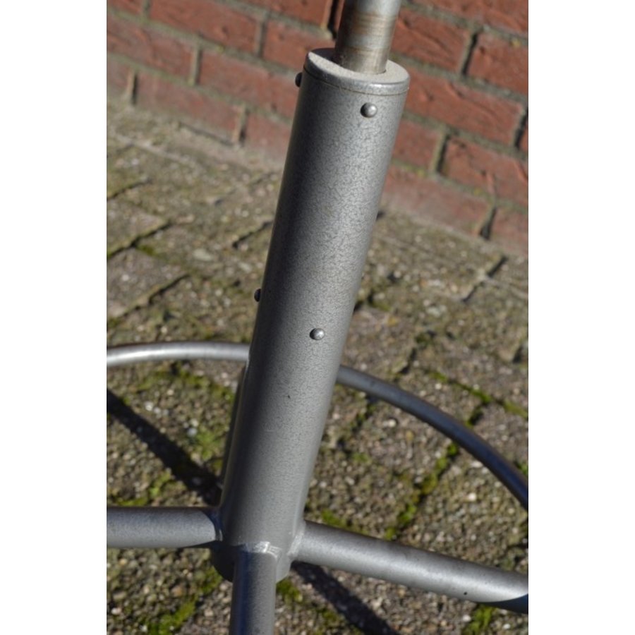 Industrieel zitkrukje-5