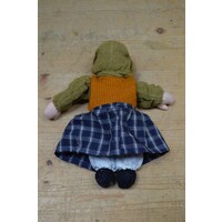 thumb-Vintage meisjespop in winterkleding-3