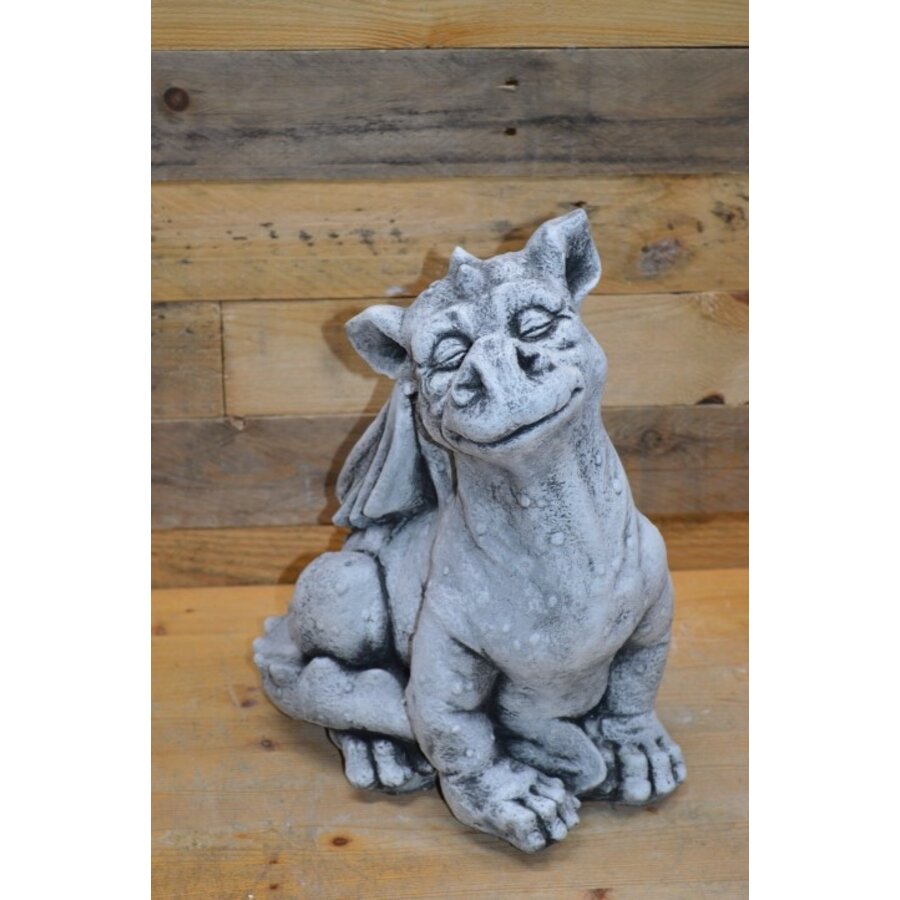 Zittende draak van beton – fantasierijk tuinbeeld voor jong en oud-2