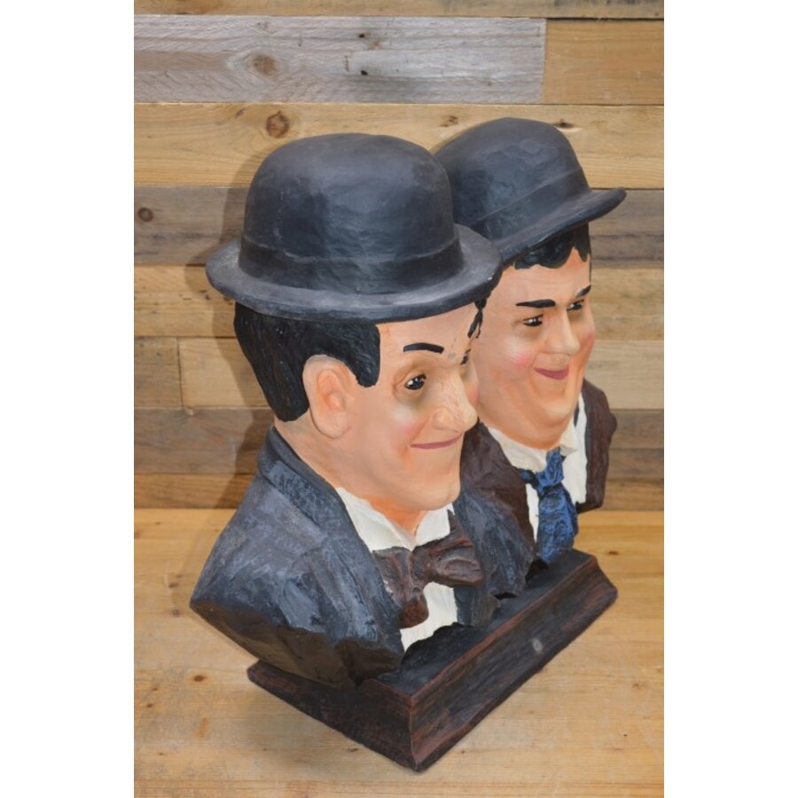 Decoratief beeld van Laurel en Hardy – komisch duo uit polyester-2