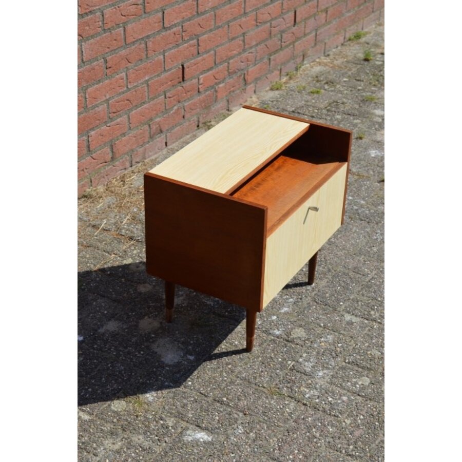 Retro vintage dressoir (tje) bijzet-of nachtkastje jaren 60-3