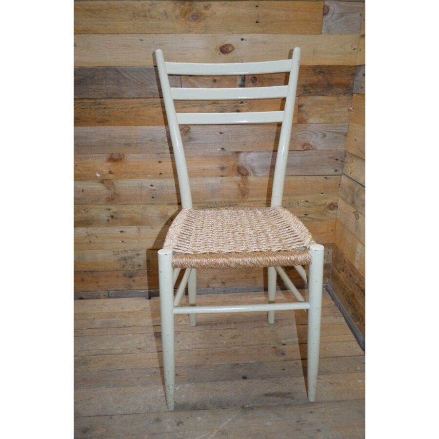 Retro keukenstoeltje oud wit-2