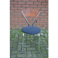 thumb-Design stoel met een verchroomd onderstel-2