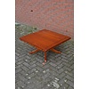 LoodsVol, Tweedehands 2 in 1 salontafel vierkant/rond massief eiken