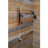 thumb-Wandlamp smeedijzer op beukenhouten plank landelijk-1
