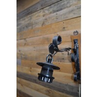 thumb-Wandlamp smeedijzer op beukenhouten plank landelijk-4